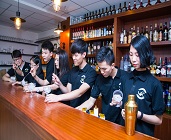 雞尾酒實操課程【佛山展翅調(diào)酒咖啡西點培訓(xùn)學(xué)校】